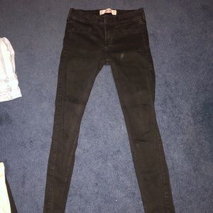 Black skinny jeans